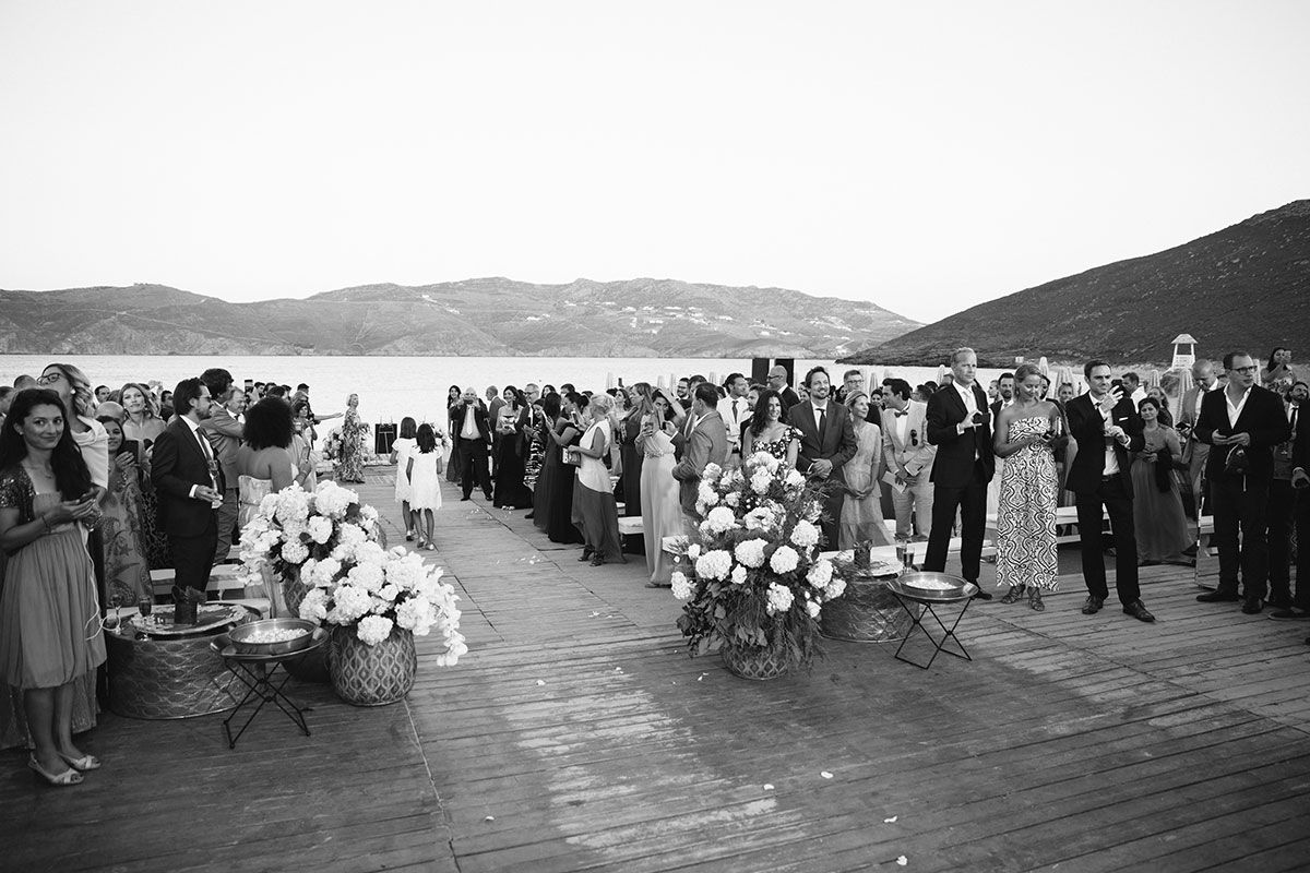 GLAMOROUS PERSIAN WEDDING AT PRINCIPOTE MYKONOS DEPLANV